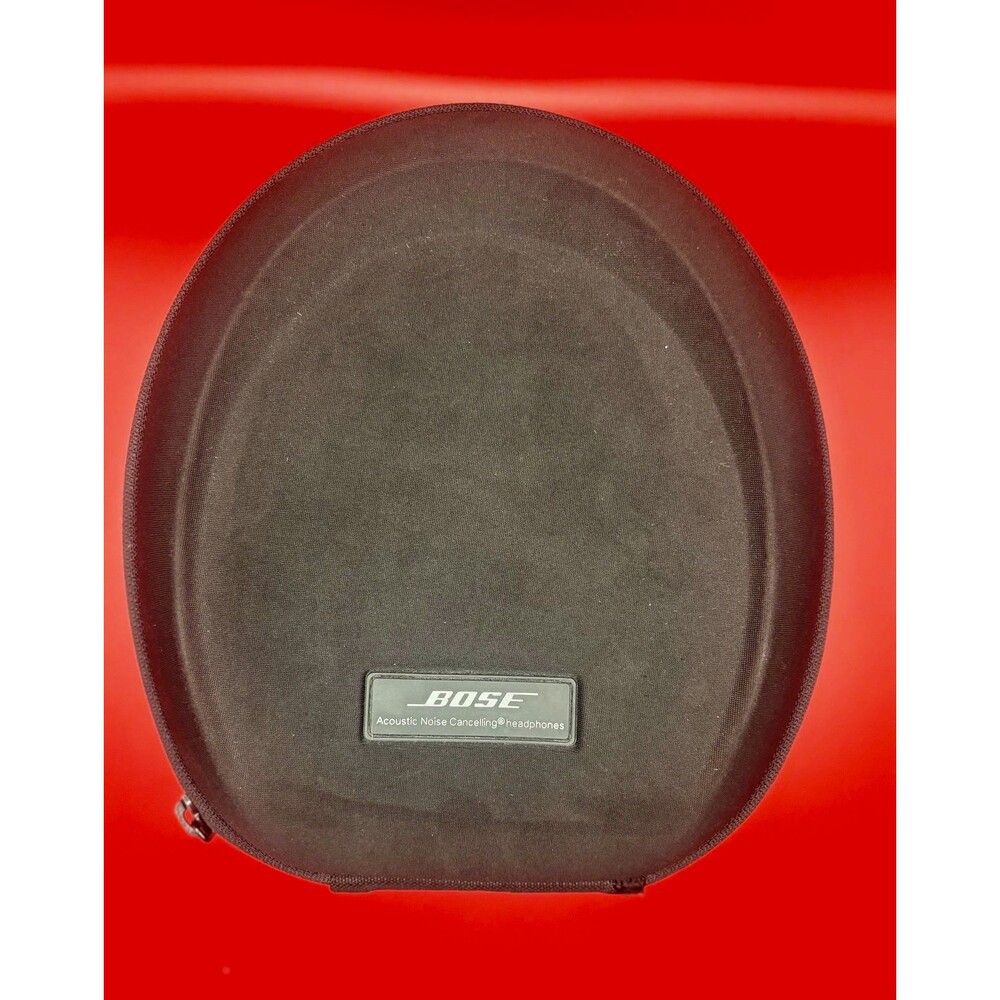 Bose QuietComfort 15 Acoustic Noise Cancelling Headphones carrying case
